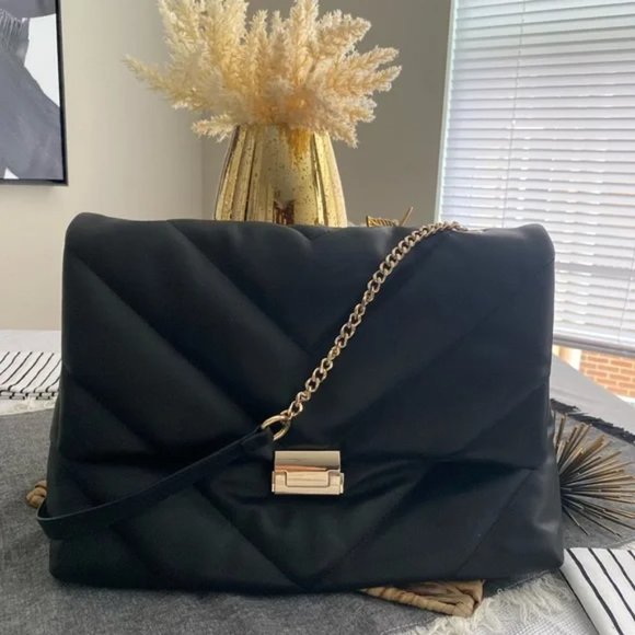 ZARA | Quilted Maxi Bag - Picture 2 of 6